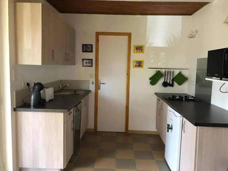 Les Bungalows Gourmands Riviere-Salee 公寓